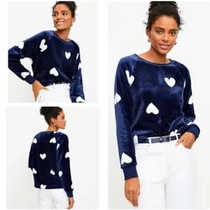 NWT Ann Taylor LOFT Navy Blue Faux Fur Heart Love Sweatshirt Top Medium